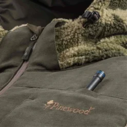 Pinewood Esbo Pile Camouflage Vlies -Pinewood pinewood esbo pile camouflage vlies 4